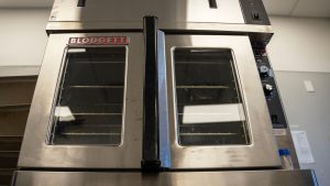 Electric oven An commercial electric oven with French-style doors.